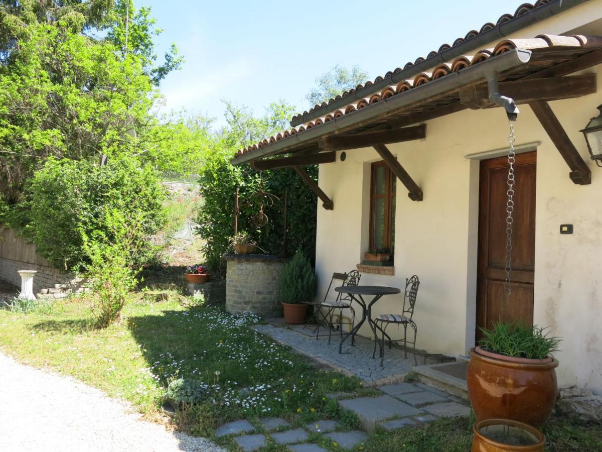 Holiday Home I Grilli By Interhome Castagnole delle Lanze Luaran gambar