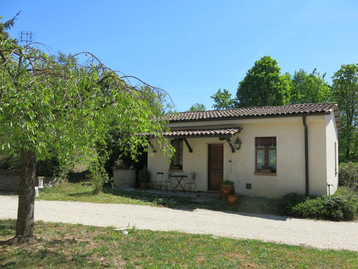 Holiday Home I Grilli By Interhome Castagnole delle Lanze Luaran gambar